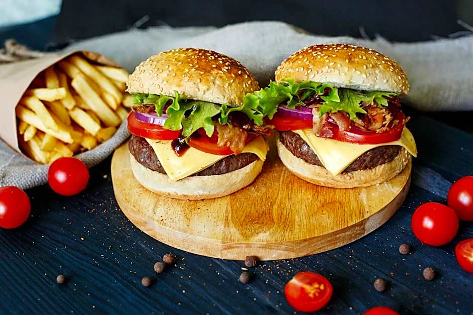 Euro Hotel and Apartments