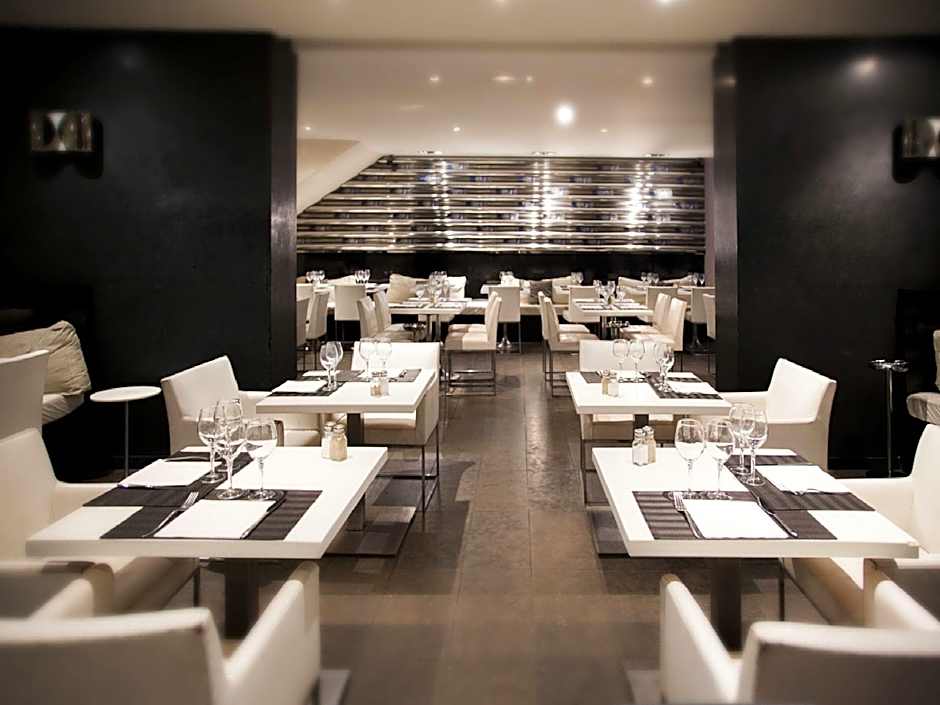 Abidos Hotel Apartment Dubai Land