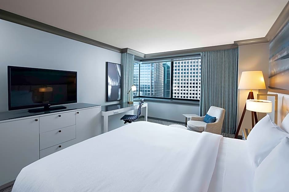 The Lofton Hotel Minneapolis, Tapestry Collection by Hilton