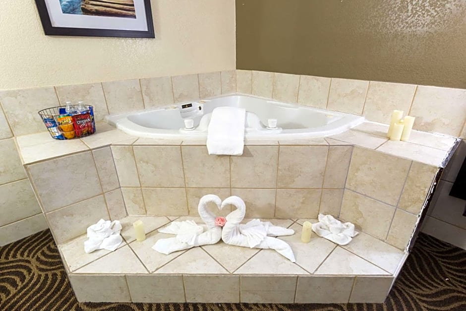 Quality Inn & Suites Florence - Cincinnati South