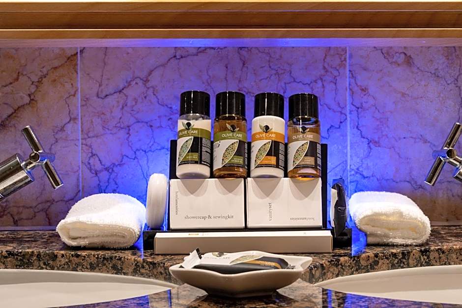 Constantinou Bros Asimina Suites Hotel