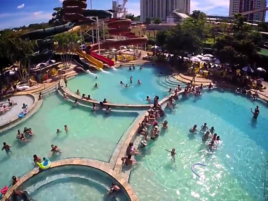 Piazza di Roma Apartamento 915 com parque aquático