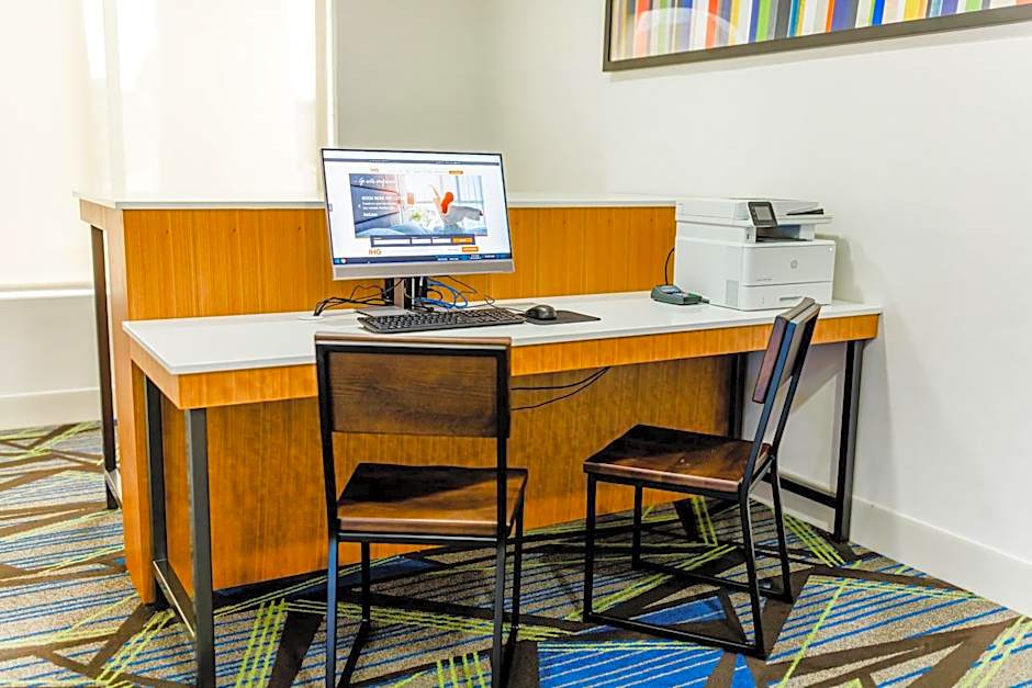 Holiday Inn Express - Andalusia By IHG