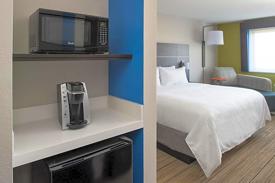 Holiday Inn Express and Suites Camas - Vancouver By IHG