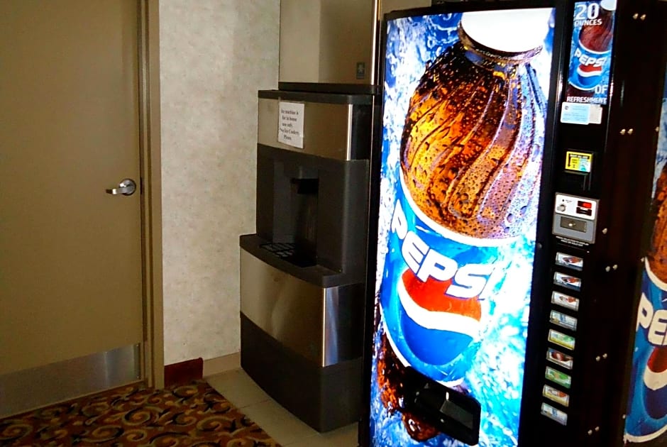 Super 8 by Wyndham Niagara Falls