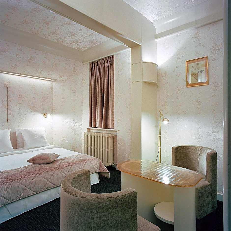 Le Berger Hotel