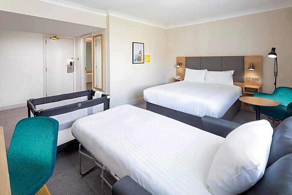 Holiday Inn High Wycombe M40 Jct.4 By IHG