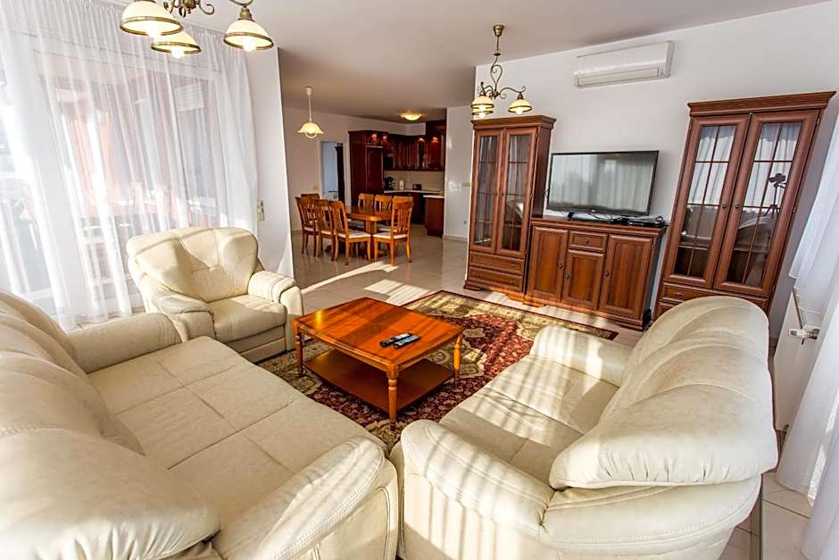 Luxury Apartment Hotel Siófok