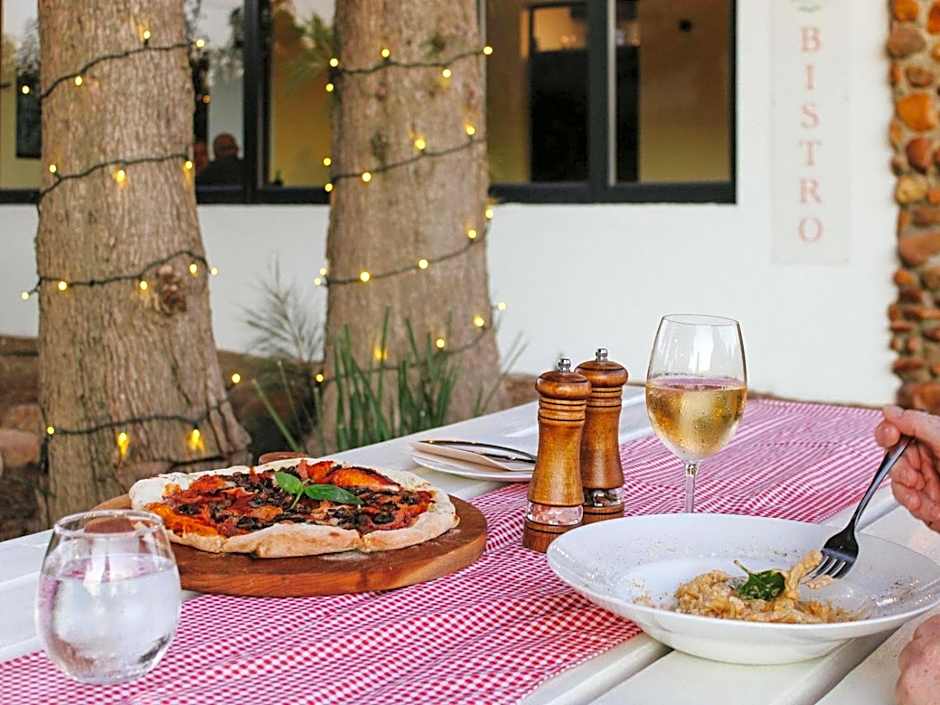 Duikersdrift Winelands Country Escape