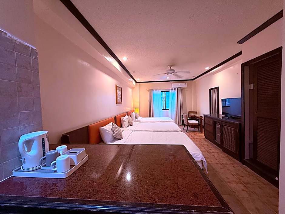 Hanamitsu Hotel & Spa