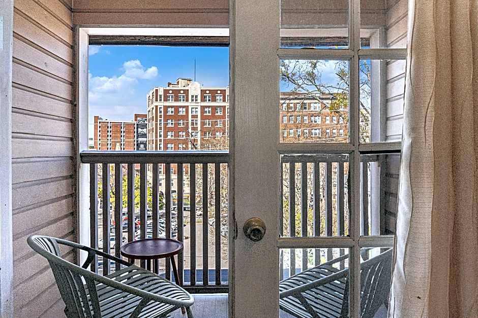 Hassinger Daniels Guest House