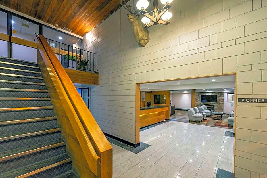 Prestige Riverside Lodge Quesnel