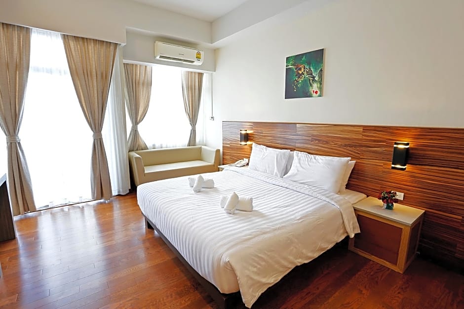 Photo 1 of 3 of 1 Twin Bed