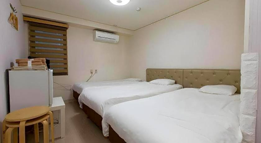 Hotel Empire In Shinjuku – Tokyo, JP