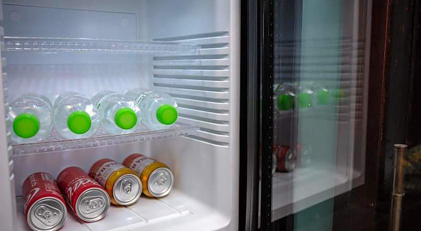 Madelise Adora Hotel and Travel