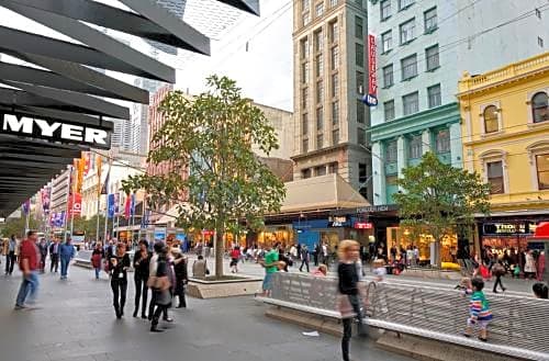 Causeway Inn On The Mall