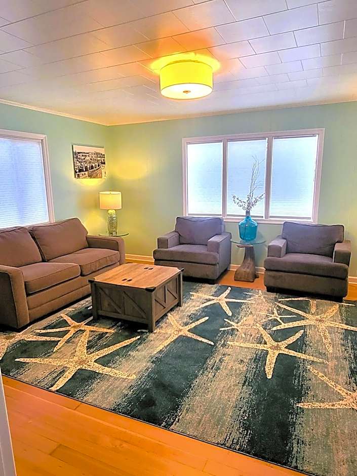 Beachside Inn