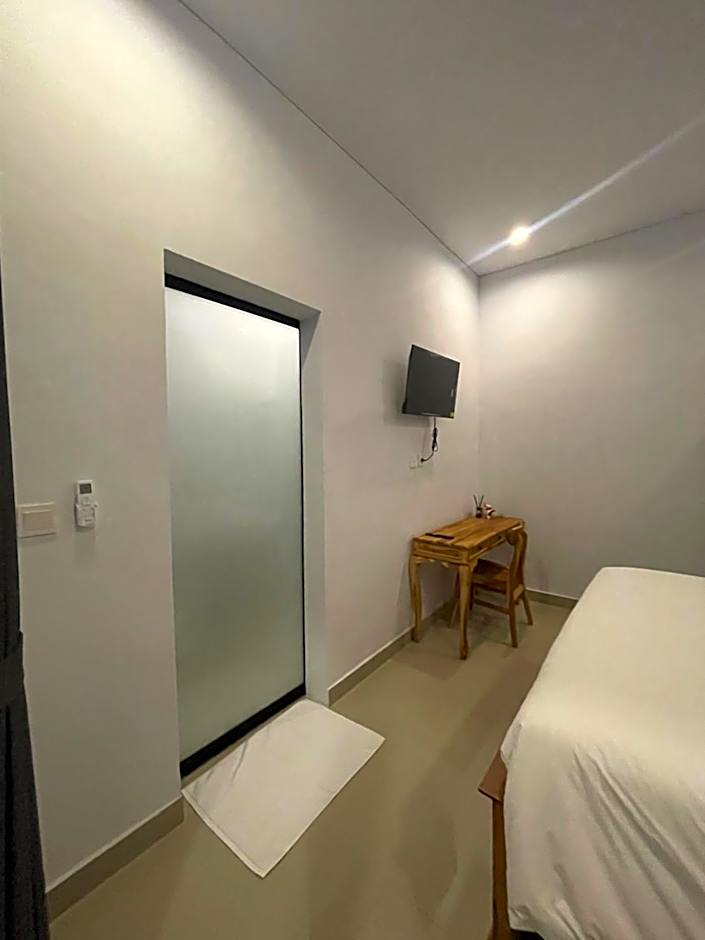 Lastari House