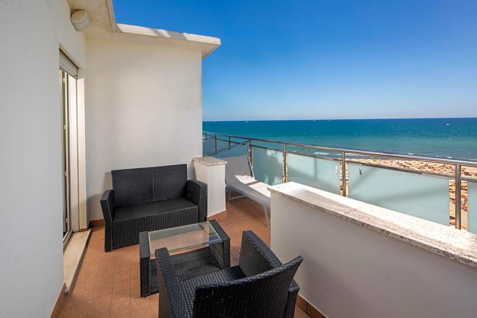 Hotel Des Nations - Vintage Hotel sul mare