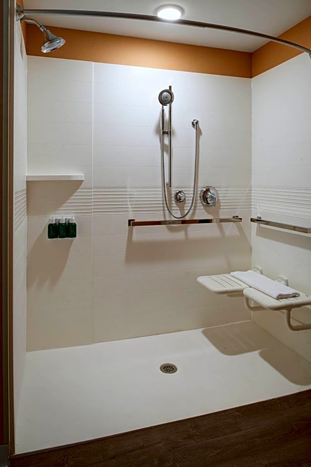 TownePlace Suites by Marriott Grand Rapids Airport