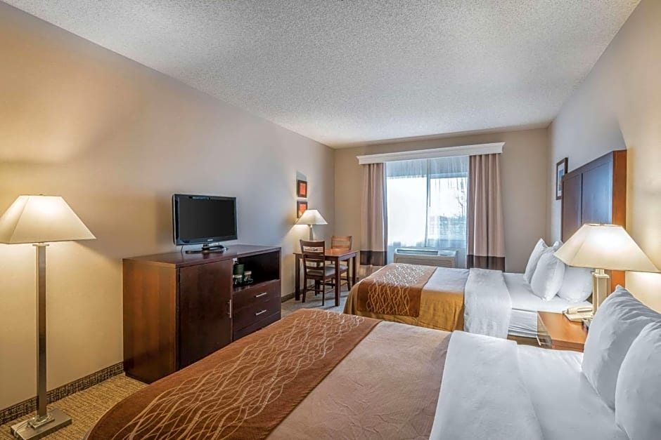 Comfort Inn & Suites Seattle North