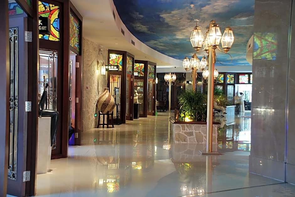 Great International Hotel