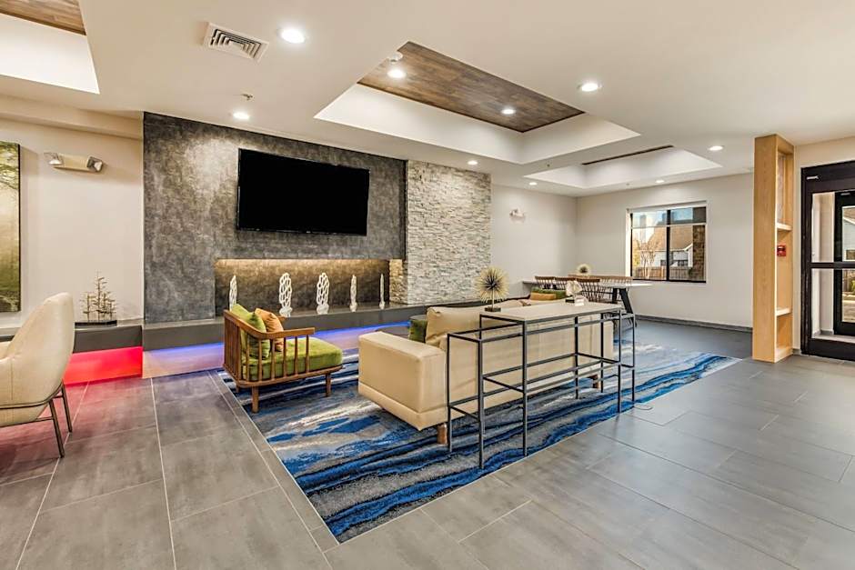 Fairfield by Marriott Inn & Suites Greensboro Coliseum Area