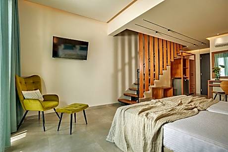 Superior Family Room