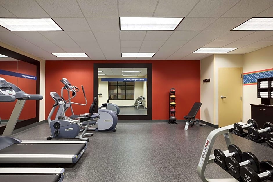 Hampton Inn By Hilton And Suites East Hartford