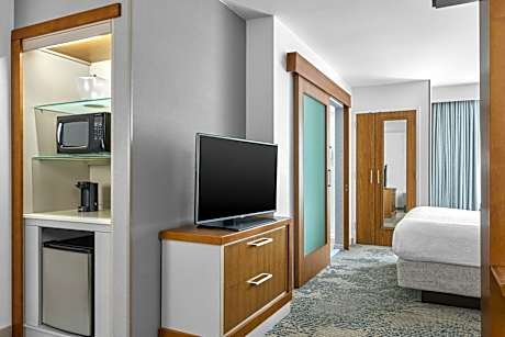 Double Room with Two Double Beds - Hearing Accessible