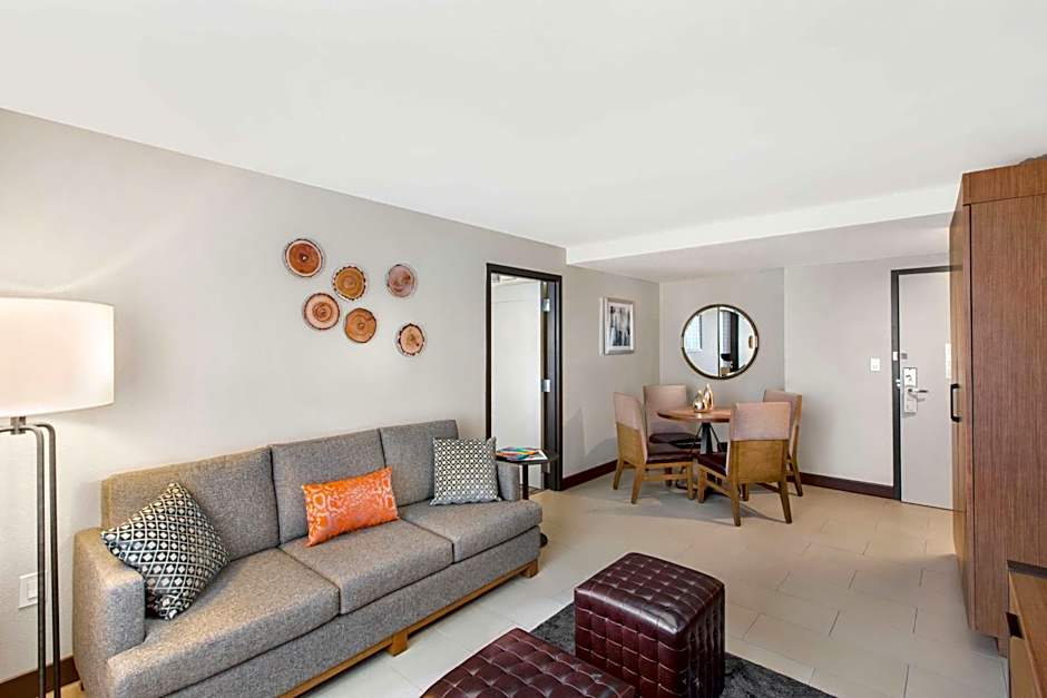 DoubleTree by Hilton San Antonio Northwest