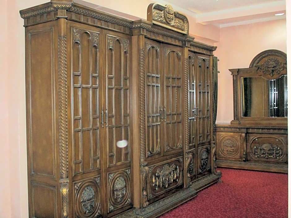 Imperial Royale Hotel