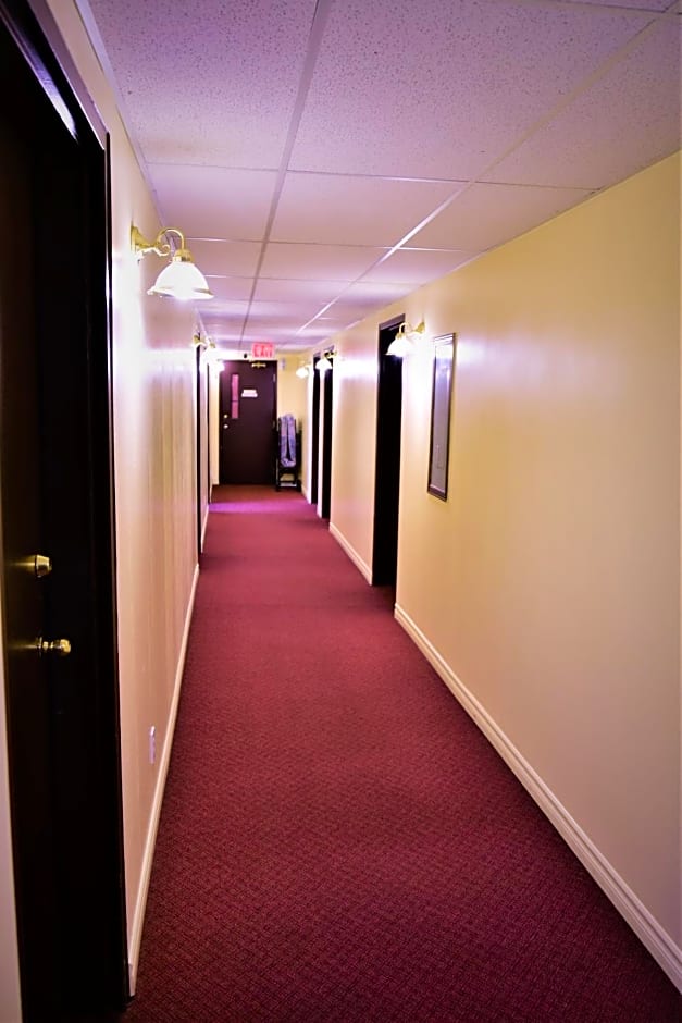 Royal Windsor Motel