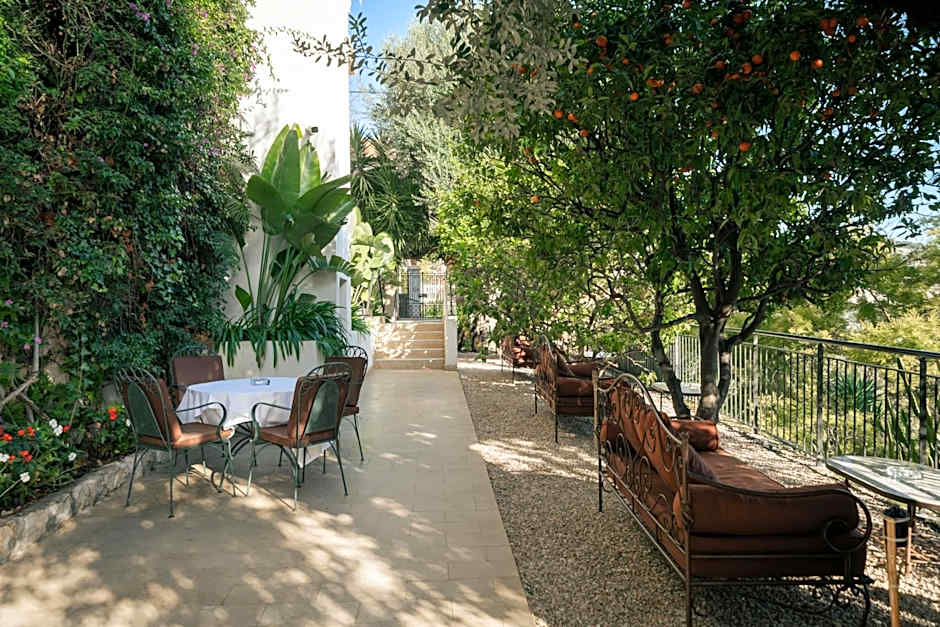 Hôtel Le Roquebrune