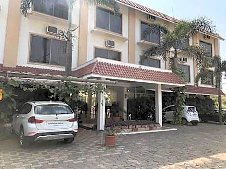 Resort Silver Hills Lonavla & Khandala