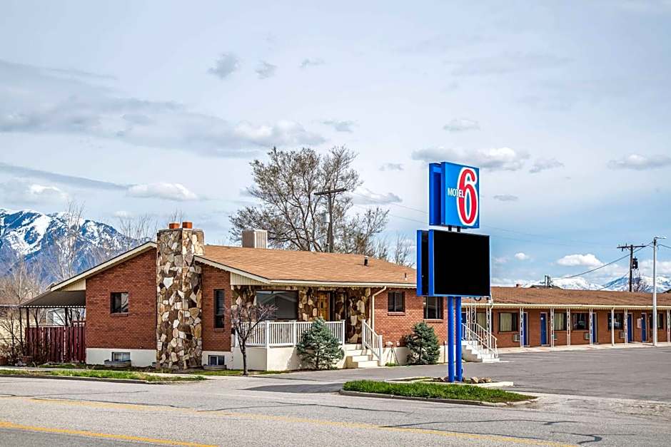 Motel 6-Tremonton, UT