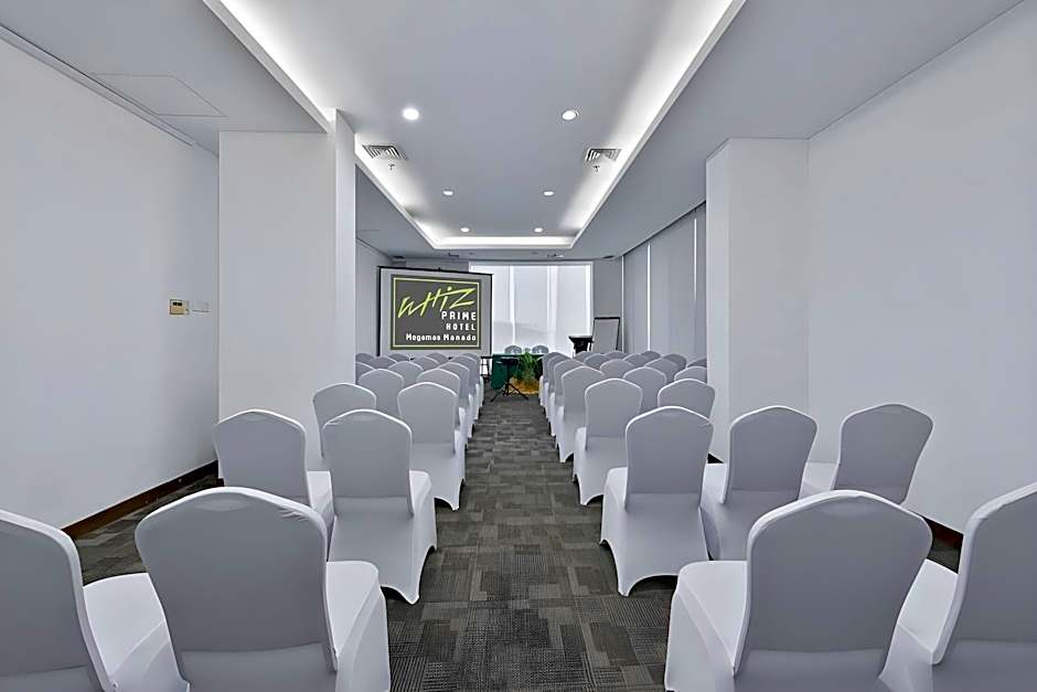 Whiz Prime Hotel Megamas Manado