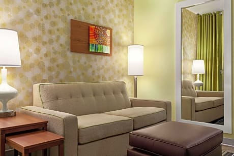 2Queen Accessible Bathtub Studio Nonsmoking