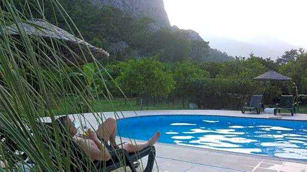 Portalimo Lodge Hotel - Adult Only +12