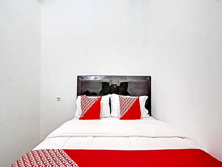 OYO 92946 Dekna Homestay Syariah