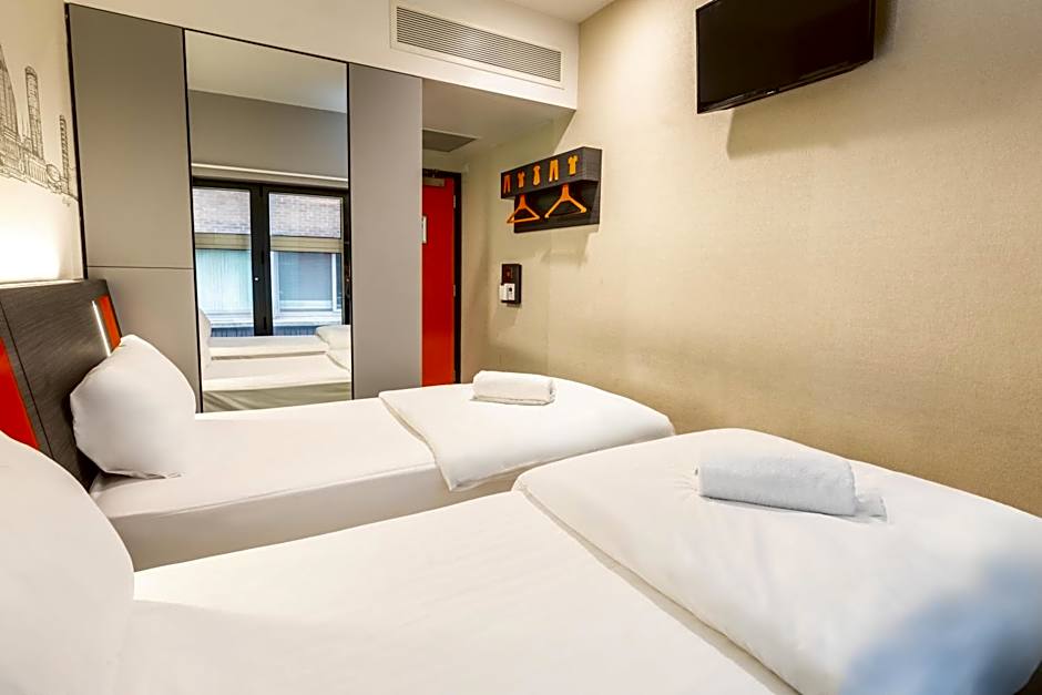 easyHotel Birmingham