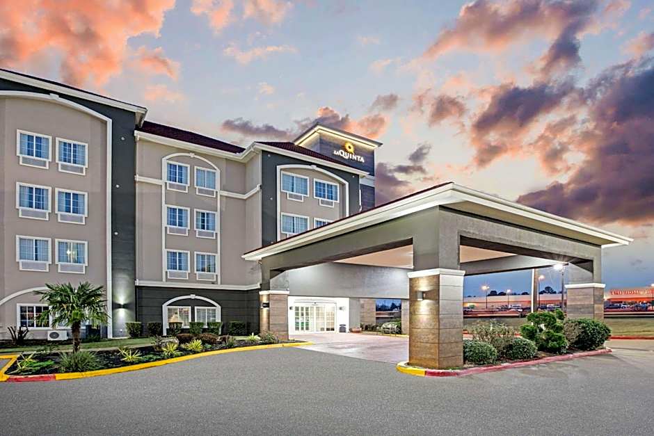 La Quinta Inn & Suites by Wyndham Paris