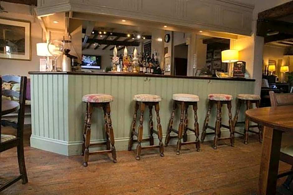 The Rose & Crown, Ashbury