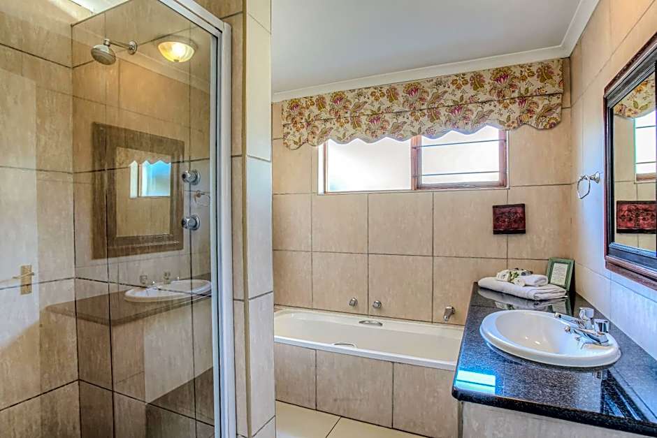 HOSPITALity Lodges