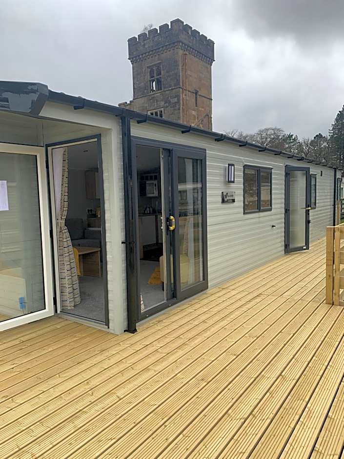 The Castleton Sea View 13