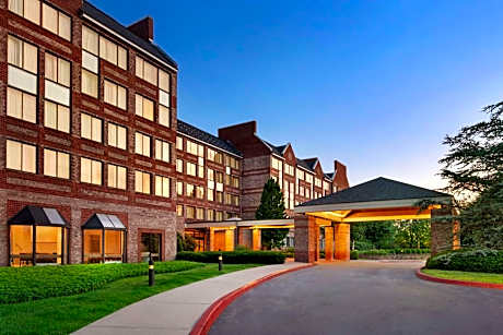 Embassy Suites by Hilton Philadelphia Valley Forge