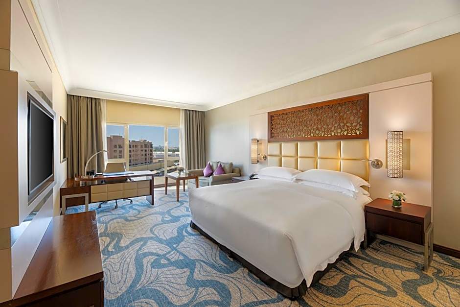 Photo 1 of 1 of Classic 1 King Bed, City View