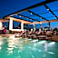O Monot Luxury Boutique Hotel