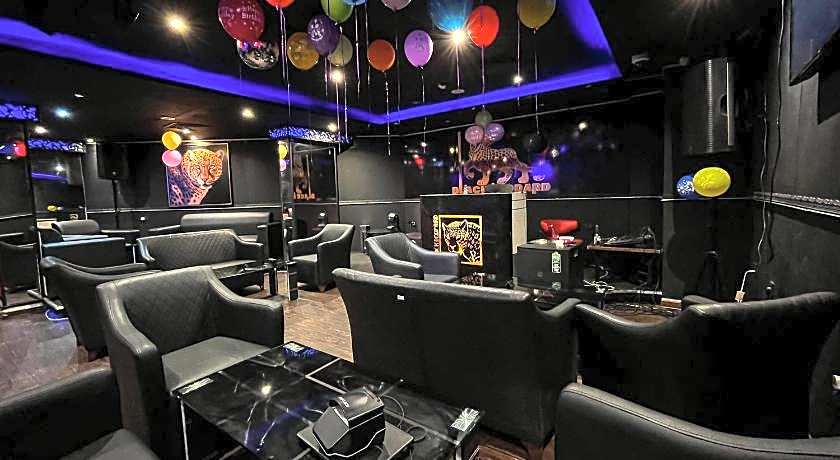 Al Mansour Plaza Hotel