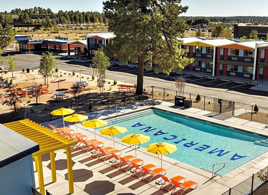 Americana Motor Hotel
